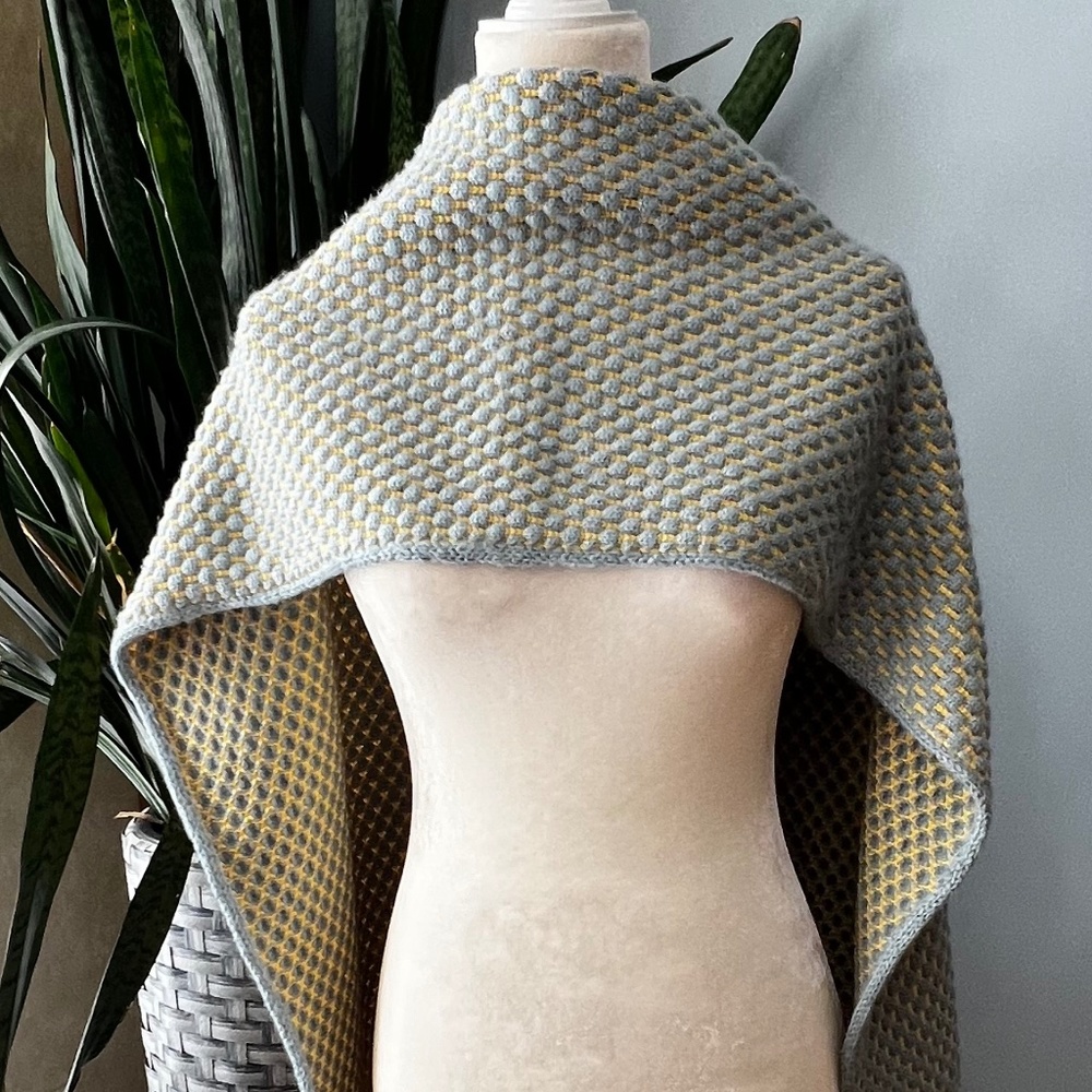 VERLOOP WARM SCARF - Picture 3 of 7